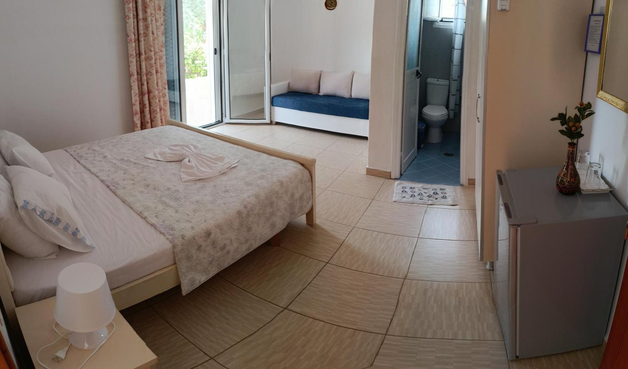 Penelope'S Rooms Dhermi Luaran gambar