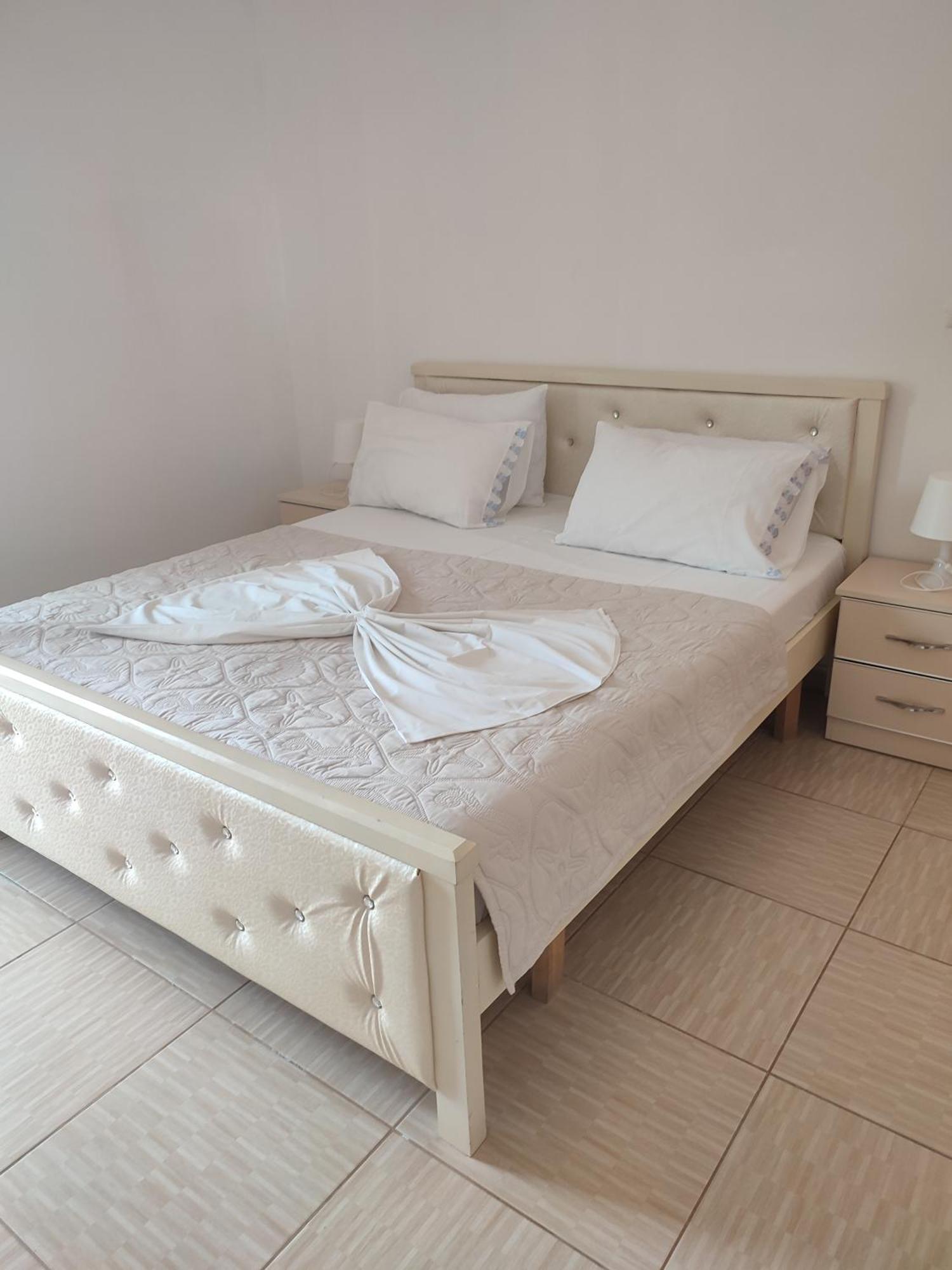 Penelope'S Rooms Dhermi Luaran gambar