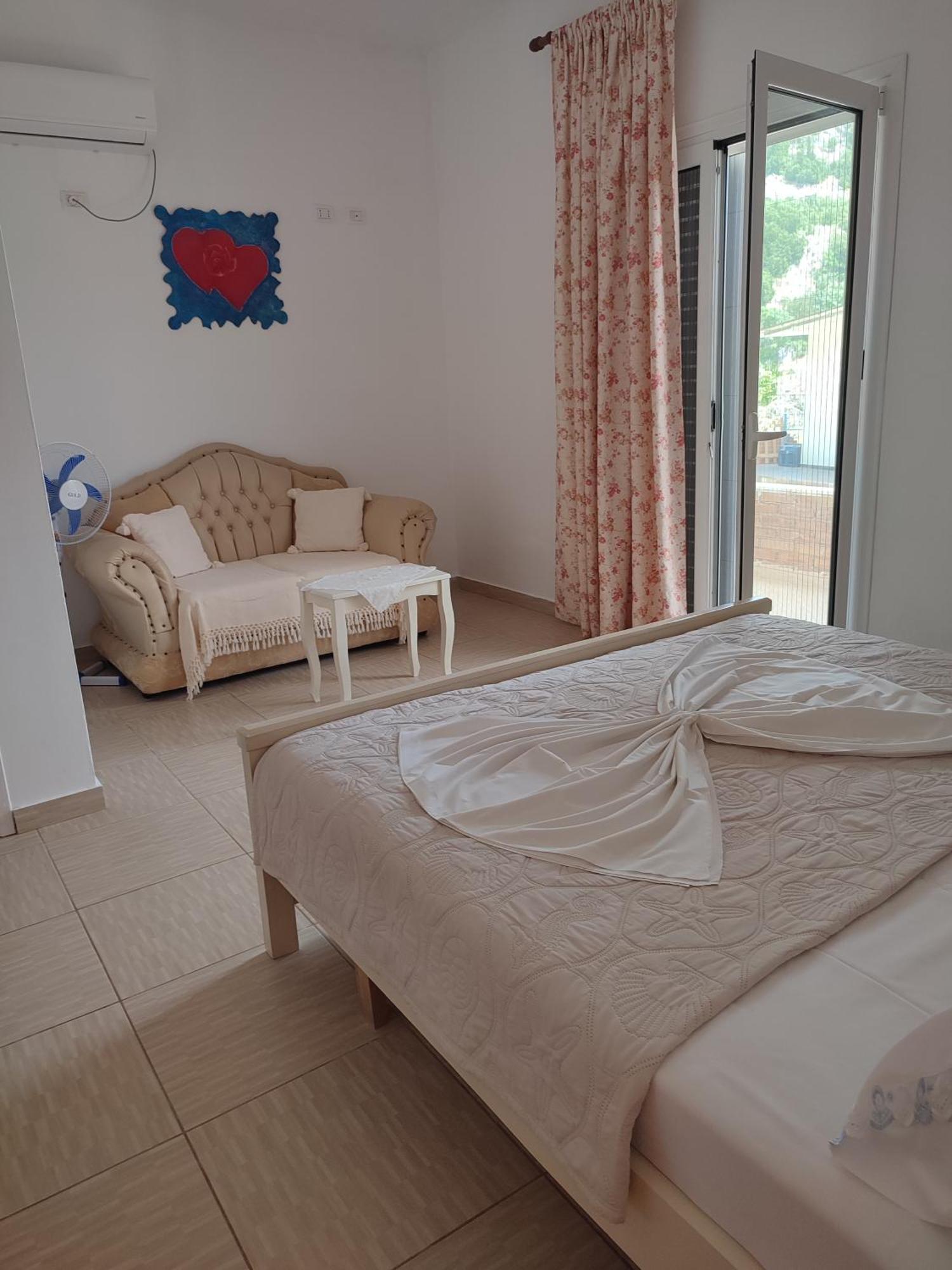 Penelope'S Rooms Dhermi Luaran gambar